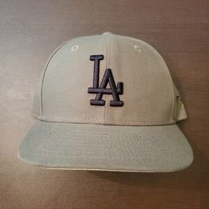 Official MLB LA Dodgers New Era Olive Green Fitted Cap Size 7 1/4